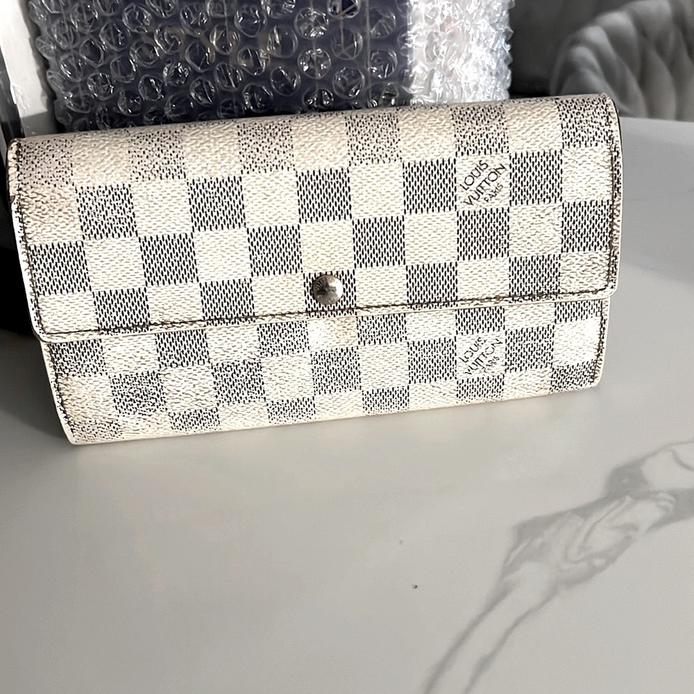 Louis Vuitton Damier Azur Wallet